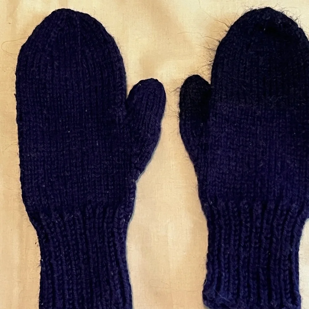 Navy handmade knit mittens